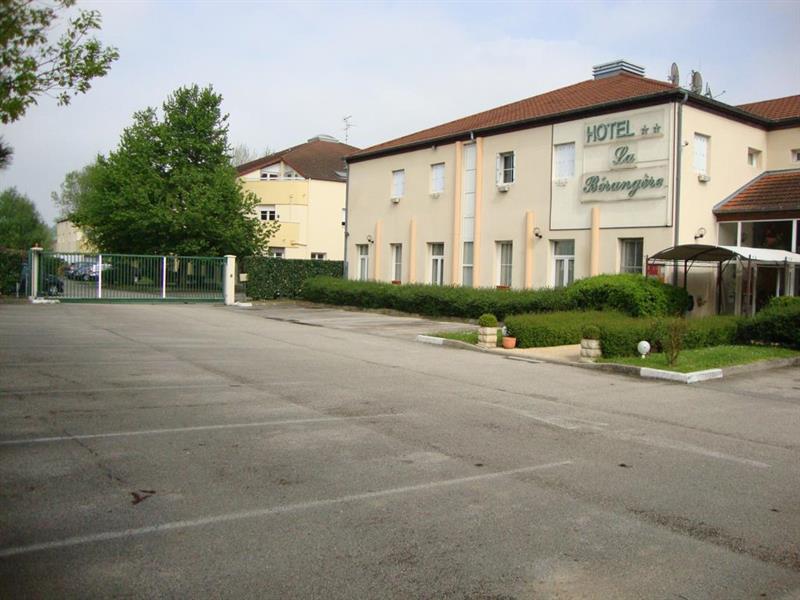 Hôtel La Bérangère Pérouges Exterior foto